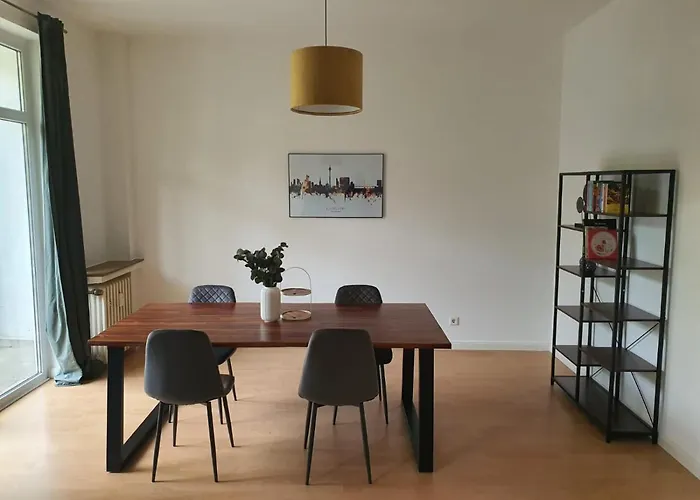 Spacious 70Sqm Apt In Popular Location